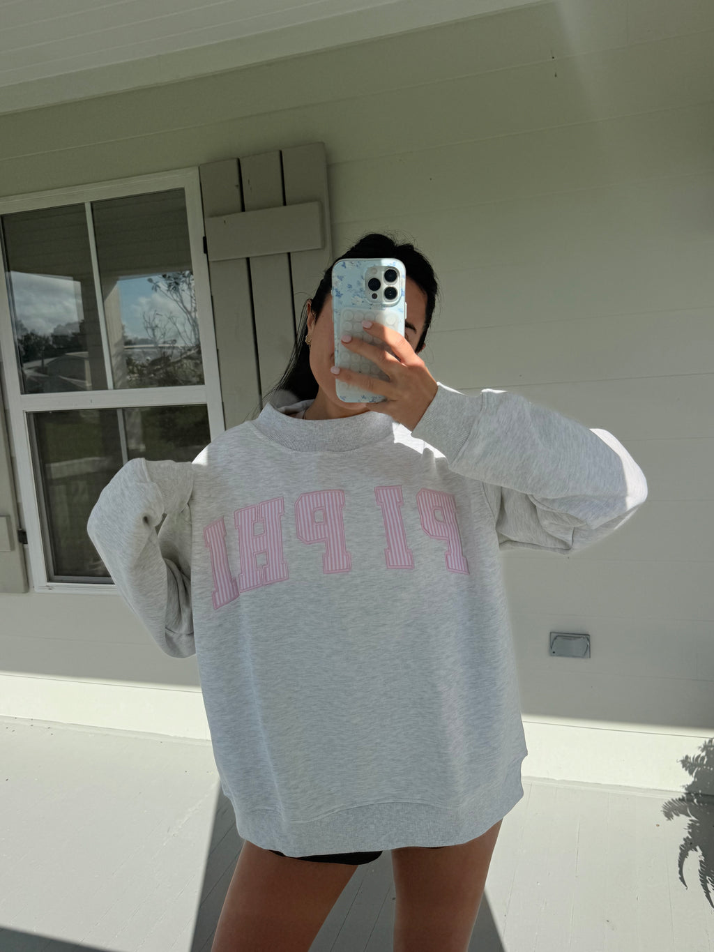 SALE-PI PHI MOCKNECK