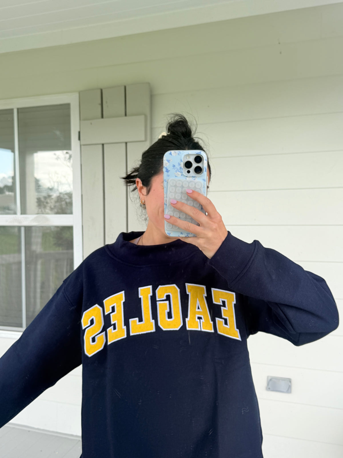 SALE-EAGLES MOCKNECK